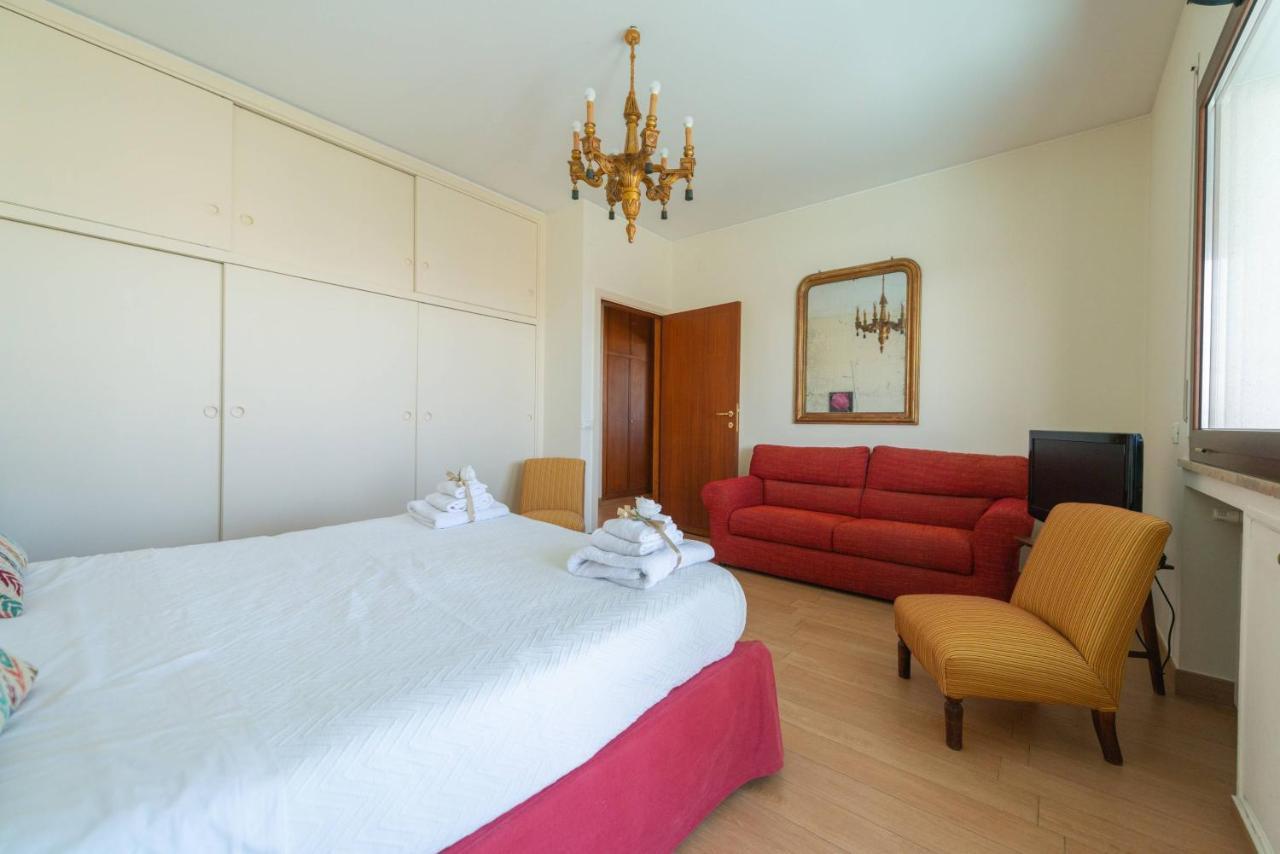 Le Terrazze Di Donna Anna Apartment Palermo Luaran gambar