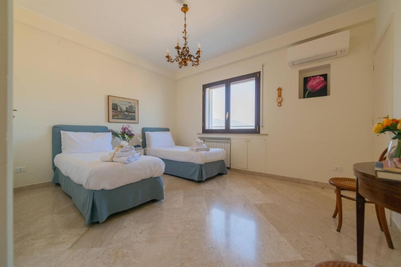 Le Terrazze Di Donna Anna Apartment Palermo Luaran gambar